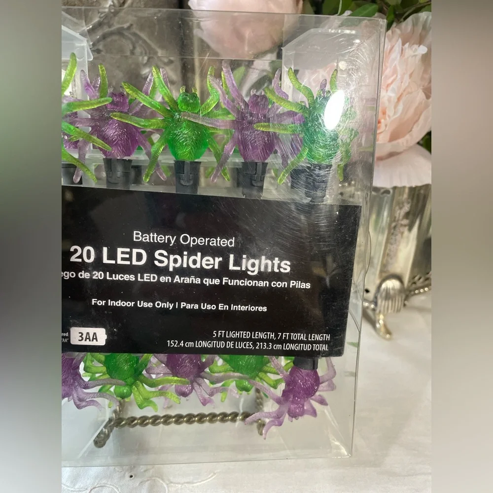 20 green and purple hanging string lights battery operated new